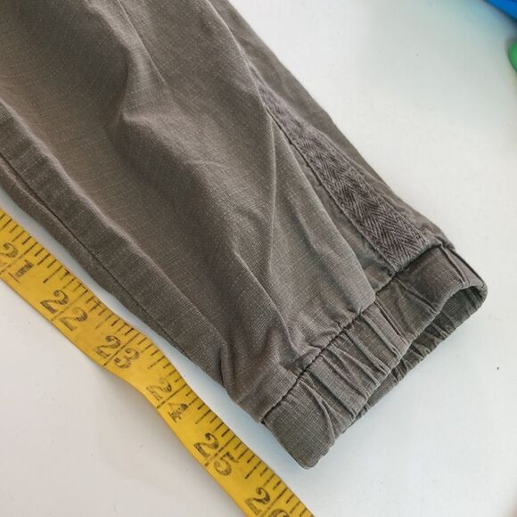 Prana green cargo joggers. Size 2. - Picture 9 of 10